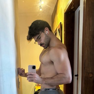finharoy's profile picture