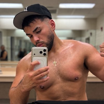 Vladipapi's profile picture