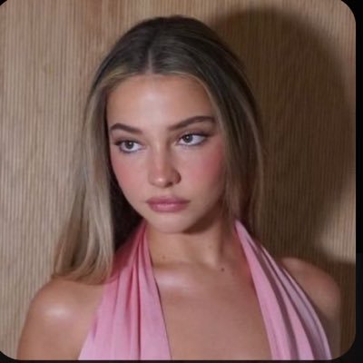 𝐋𝐚𝐲𝐚𝐧's profile picture