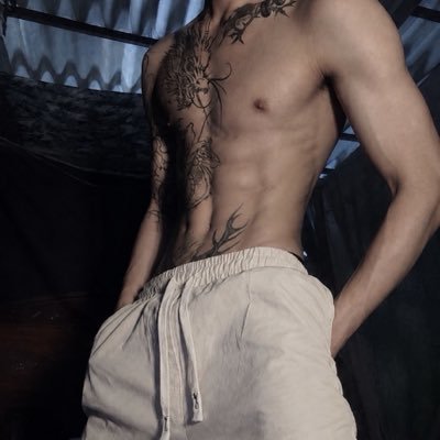 Twàng's profile picture