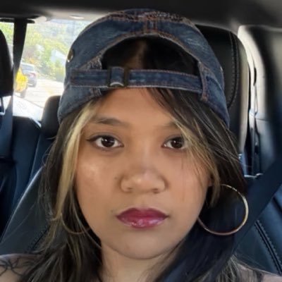 iris ೀ ͡ ݂ ࣭ ࣭'s profile picture