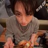 lili ⁷ IS SEEING BTS 的头像