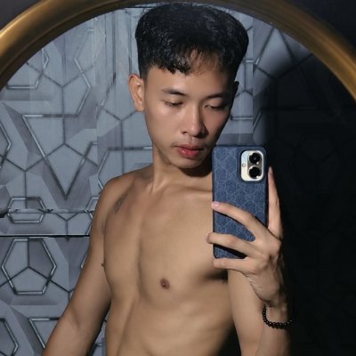 Ah Marine's profile picture