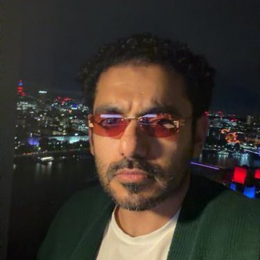عمر مكافح الكوكايين's profile picture