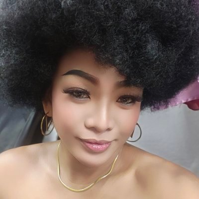 youna7371's profile picture