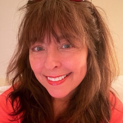 PaintressApril's profile picture