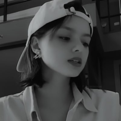 mari's profile picture