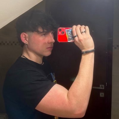tomicastellan's profile picture
