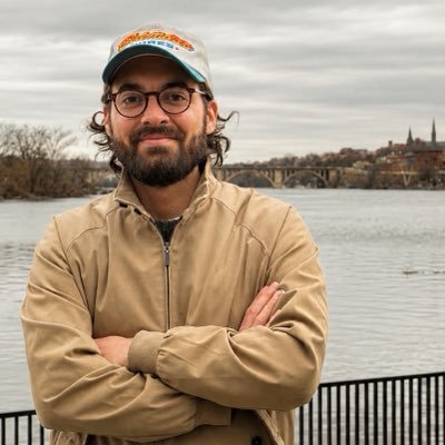 danielduquev's profile picture