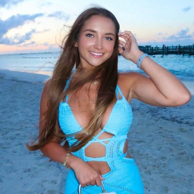 Skylarmaeex's profile picture