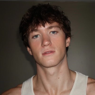 xander's profile picture