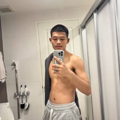 mihgjong's profile picture
