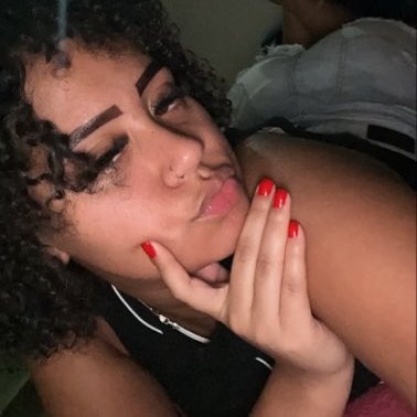 riricrf's profile picture