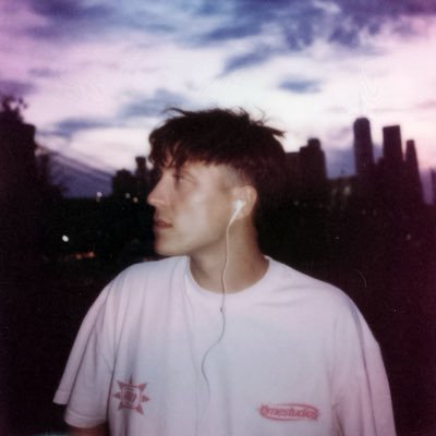 L0oiic's profile picture