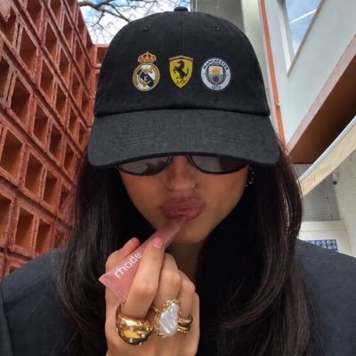 ❀'s profile picture