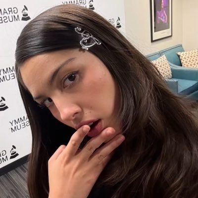 ⭒'s profile picture
