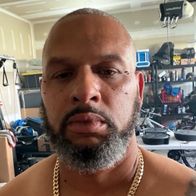 chuckg716's profile picture