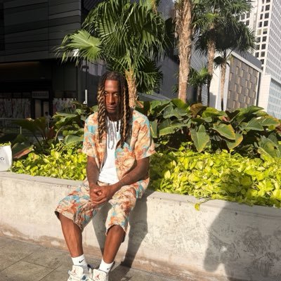 TropicalStunna_'s profile picture