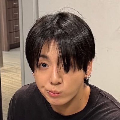 ⟭⟬ray⁷⟬⟭ 𝟙𝟛𝕋𝕊's profile picture