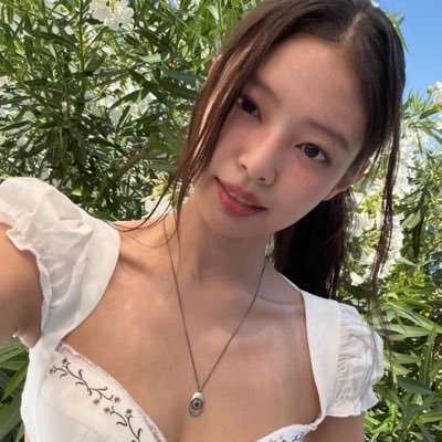 jennieslvl's profile picture
