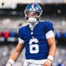 derrick's profile picture