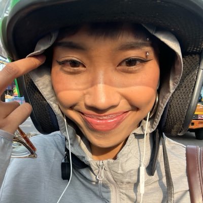 D's profile picture