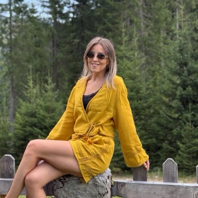 Andrea's profile picture