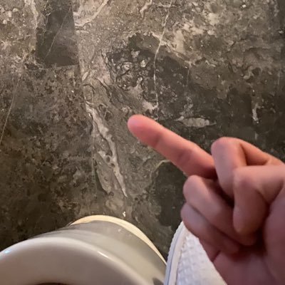 Charles72752496's profile picture