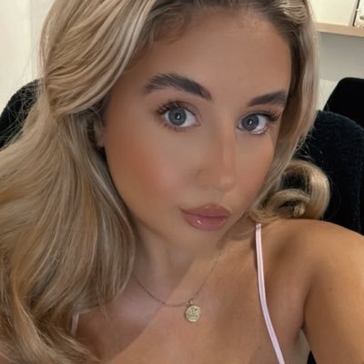 lucyfairz's profile picture