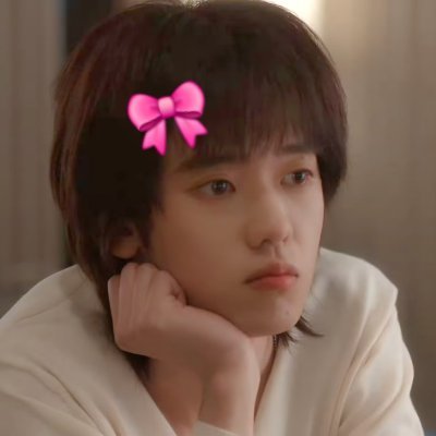 𝐧𝐚𝐲🍂's profile picture