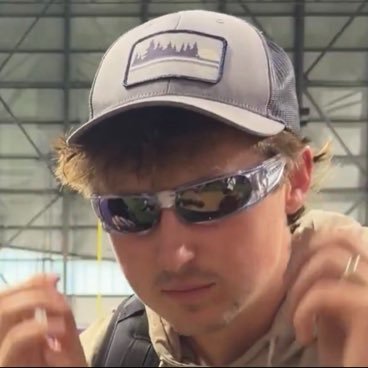 𝕮𝖔𝖓𝖓𝖔𝖗's profile picture