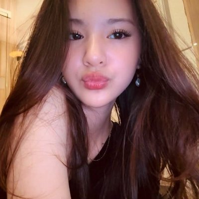 camille's profile picture