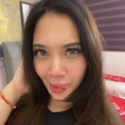 Nurcameliakhan's profile picture