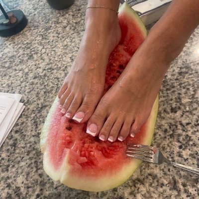 feetgod's profile picture