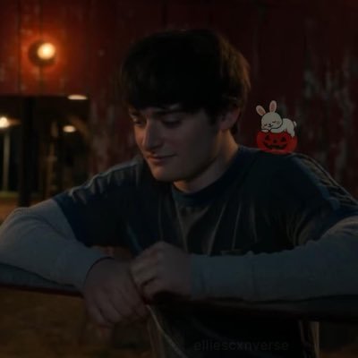 elliescxnverse's profile picture