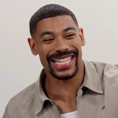 aaron pierre enthusiast!'s profile picture