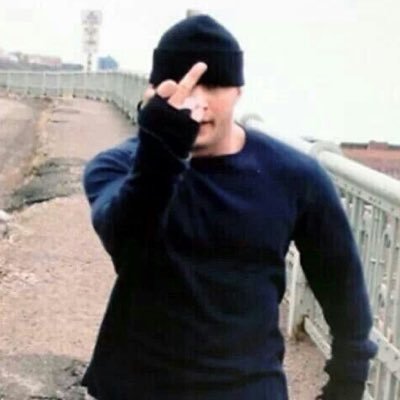 E's profile picture