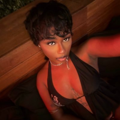 𝒄𝒐𝒄𝒐𝒂 ♉︎'s profile picture