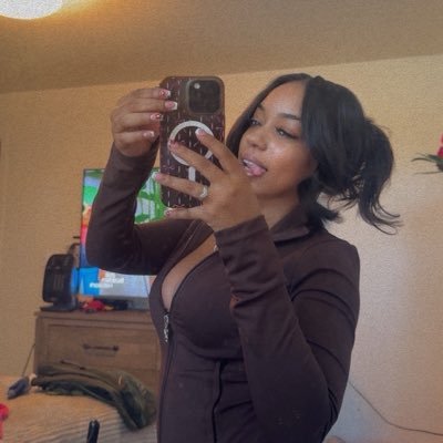 ebae🫶🏽's profile picture