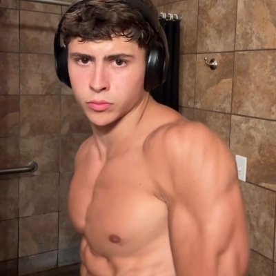 bry's profile picture