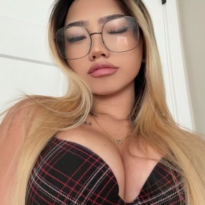 arela's profile picture