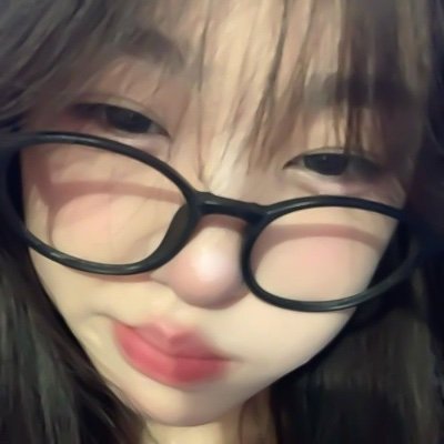 Alice's profile picture