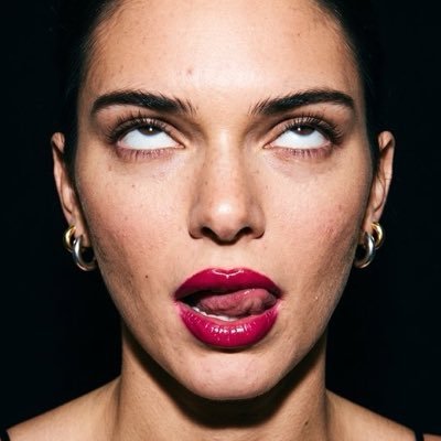 جوجو| عمتك👄's profile picture