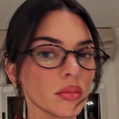 Queen of the early 00’s's profile picture