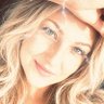 violuška🧃's profile picture