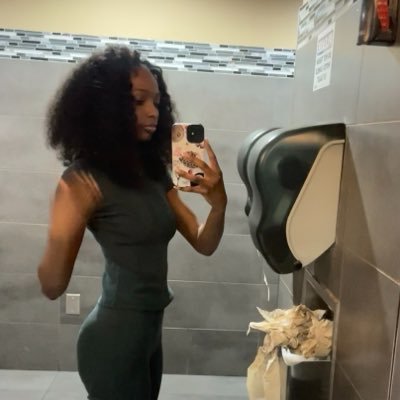 nejah's profile picture