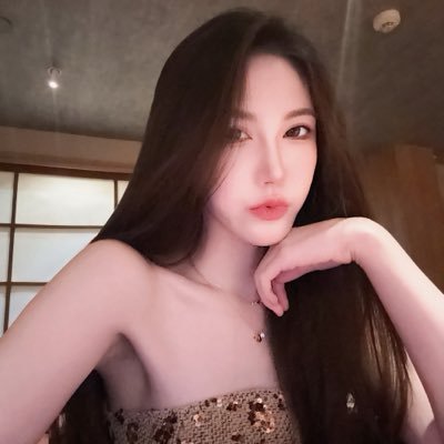 YuYuyanrola's profile picture