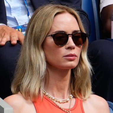 emily blunt's manager's profile picture