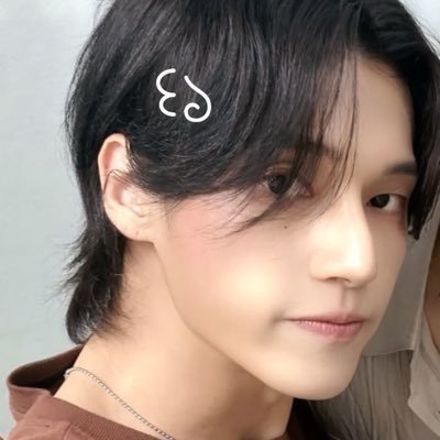 ★'s profile picture
