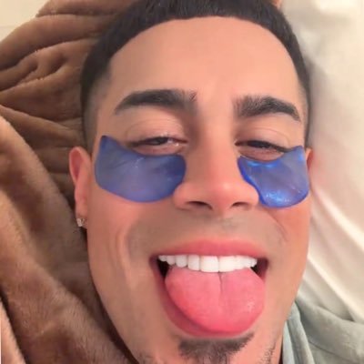 li's profile picture